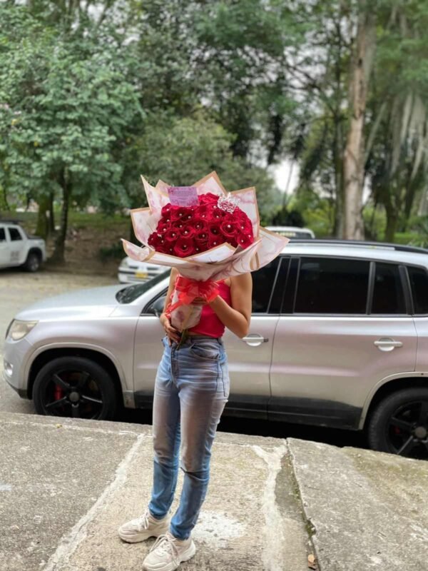 CARIÑO EN FLORES