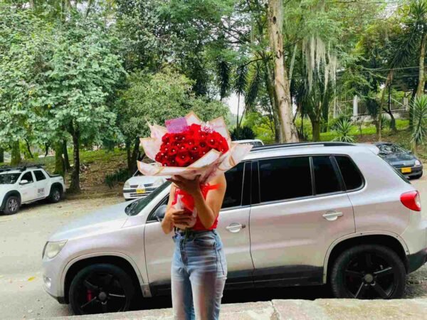 CARIÑO EN FLORES